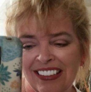 Meet your Posher, Lynn